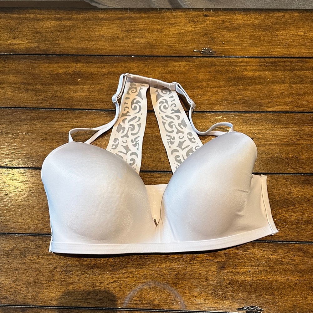 Victoria's Secret Cream Lace Detail Bra